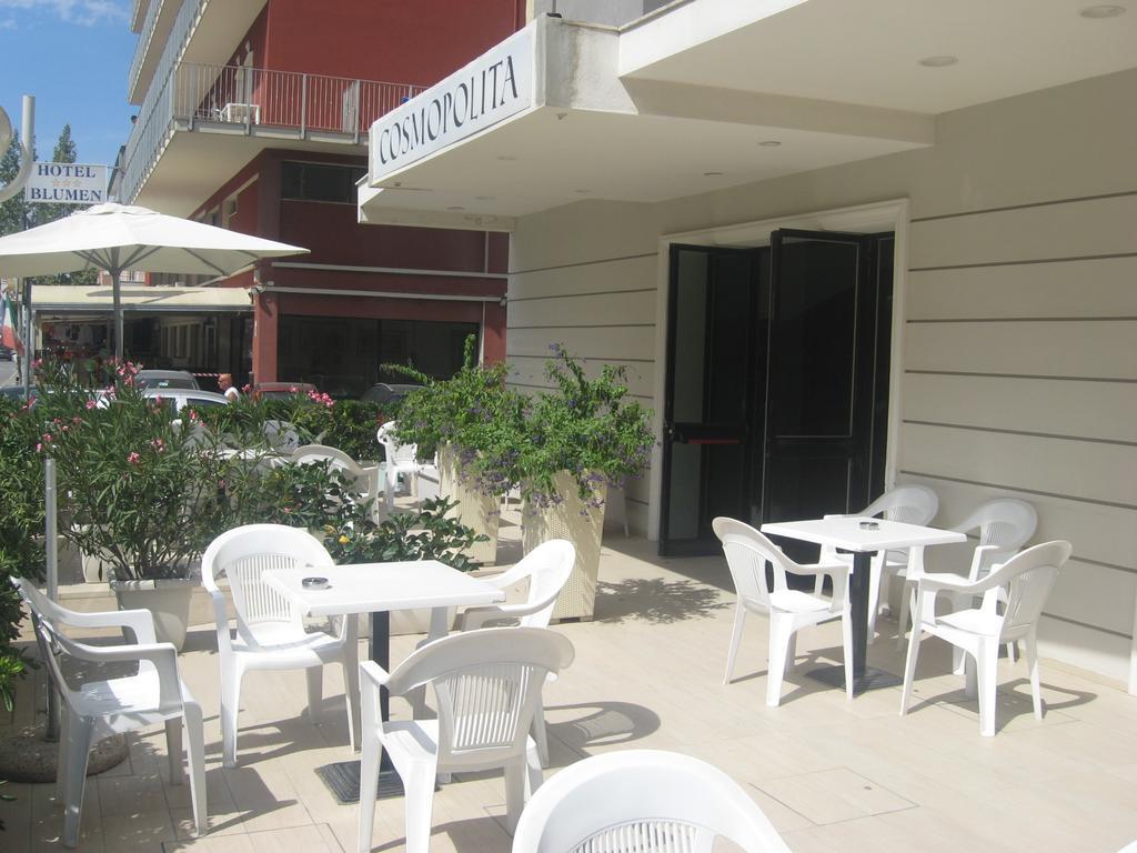 Hotel Cosmopolita Римини Екстериор снимка